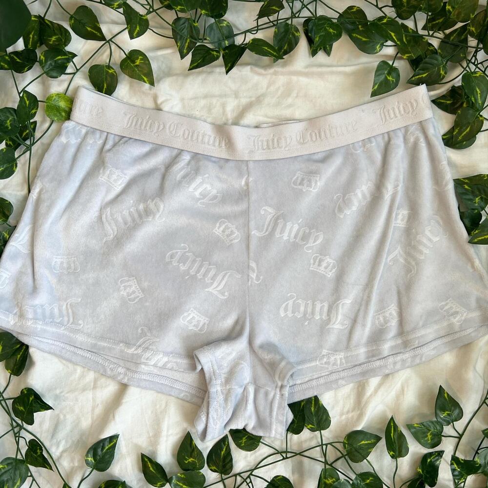 Juicy couture light blue velour shorts